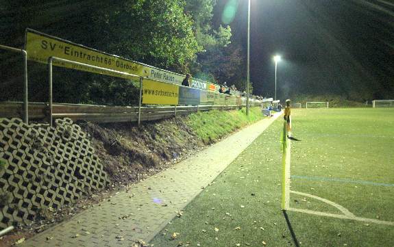 Sportplatz Am Waldrand  - Salmtal-Dörbach