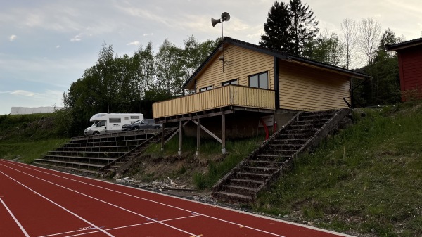Syril stadion - Leikanger