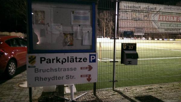 Sportplatz Bruchstraße - Korschenbroich-Neersbroich