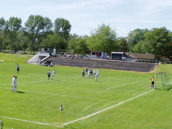 Waldwegstadion im Sportpark Neckarau - Mannheim-Neckarau