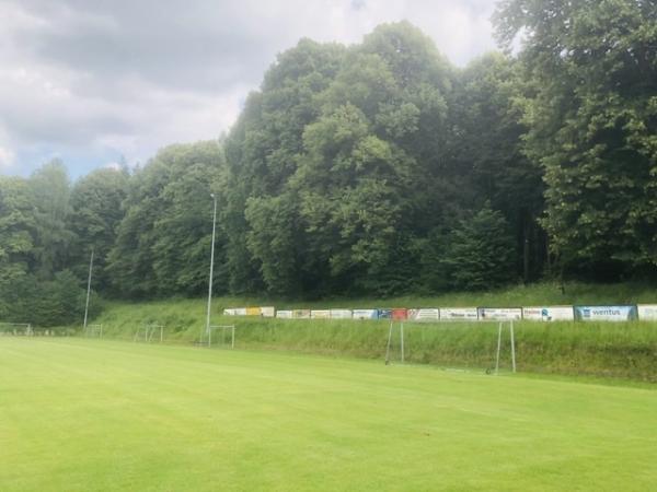 Solling-Stadion - Höxter-Lüchtringen