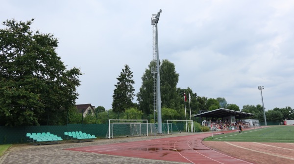 Jaunmārupes pamatskolas stadions - Jaunmārupe