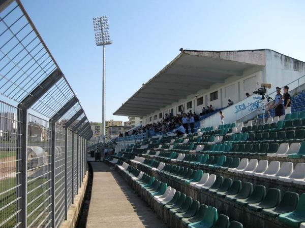 Stadiumi Niko Dovana - Durrës