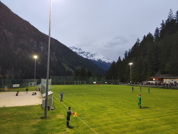 Sportplatz Strengen - Strengen