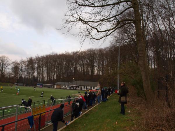 Rather Waldstadion Nebenplatz - Düsseldorf-Rath