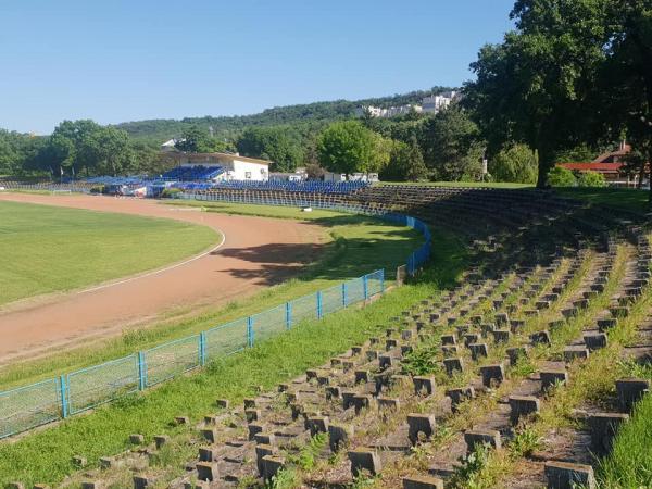 Stadion Akademik - Svishtov (Svištov)