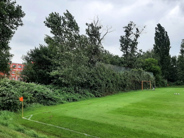 Stadion an der Landesgrenze - Hamburg-Wilhelmsburg