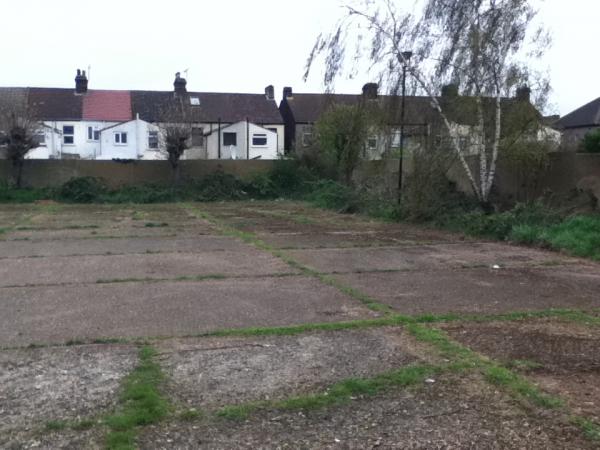 Deri Park - Rainham, Greater London