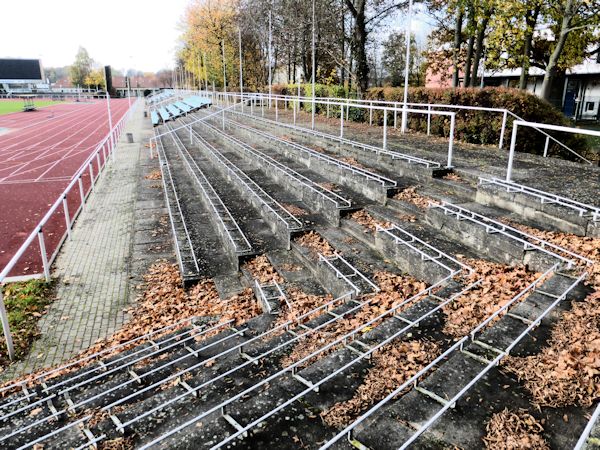 Friedrich-Ludwig-Jahn-Stadion im Jahn-Sportpark - Neubrandenburg