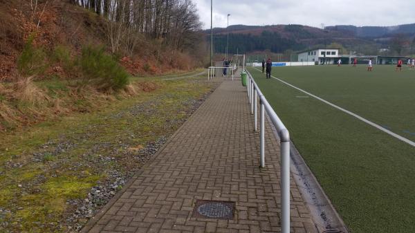 Sportplatz Im Hespel - Sundern/Sauerland-Allendorf