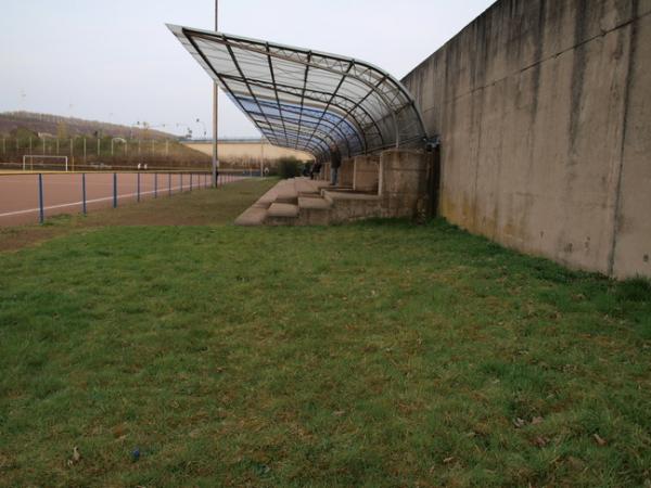 Hubert-Bündgens-Sportstadion Nebenplatz - Eschweiler-Weisweiler