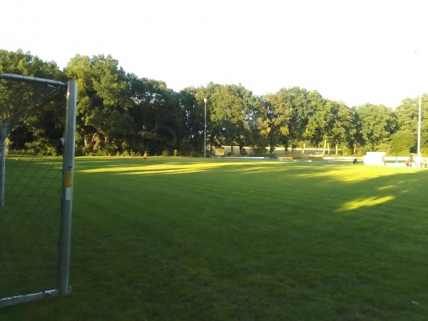 Sportplatz Königskamp B - Altenmedingen-Eddelstorf