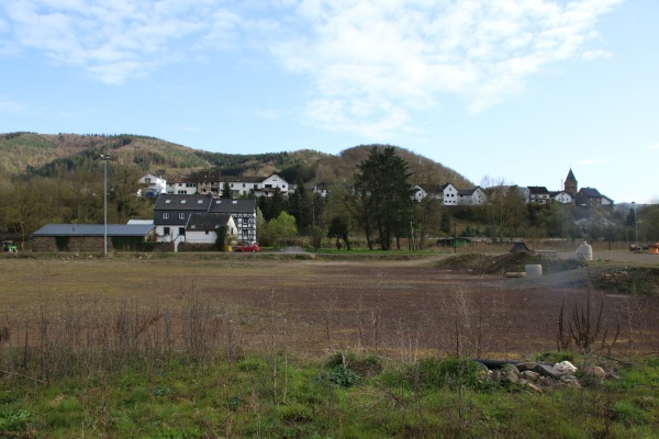Sportplatz im Ahrknick - Hönningen/Ahr