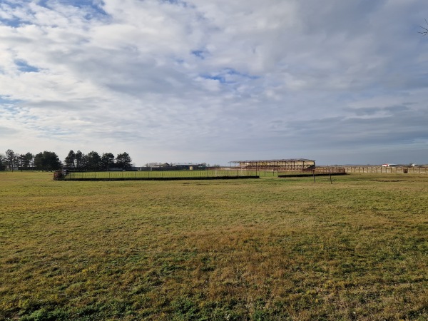 Stadionul Comunal Diniaș - Diniaș