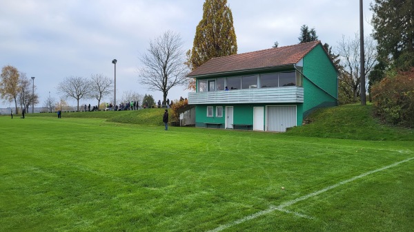 Sportplatz Buch - Theres-Buch