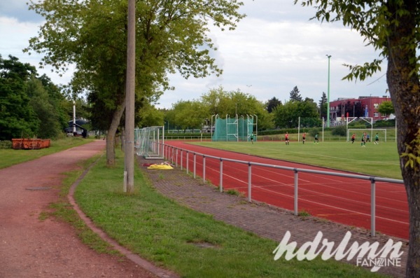 Leichtathletikstadion im Sportpark Camillo Ugi - Markkleeberg