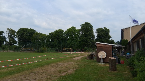 Sportanlage an der Wettinbrücke Platz 2 - Leipzig-Möckern