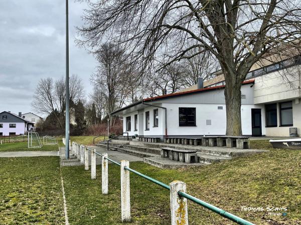 Sportfeld Nieder-Ofleiden - Homberg/Ohm-Nieder-Ofleiden