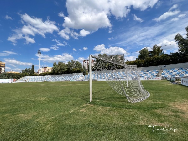 Stadiumi Selman Stërmasi - Tiranë (Tirana)