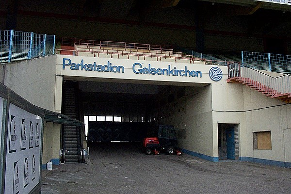 Parkstadion (1973) - Gelsenkirchen-Buer