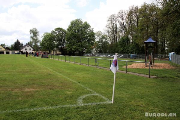 Sportplatz am Mühlberg - Linden/Hessen-Leihgestern