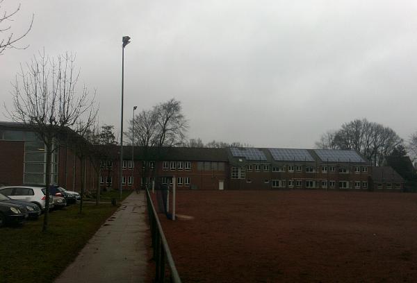 Sportplatz Ernst-Barlach-Gemeinschaftsschule - Wedel