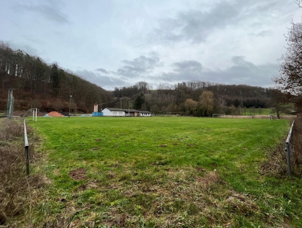 Sportplatz Im Kartenteich - Winterbach/Pfalz