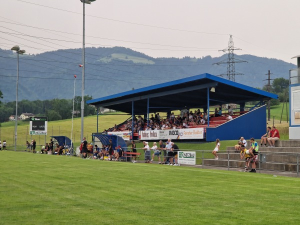 Stadion Linthstrasse - Tuggen