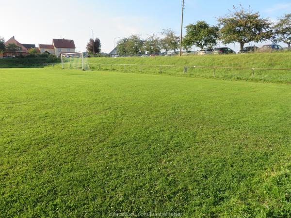 Stadion an der Kirschenallee Nebenplatz - Römerberg-Mechtersheim