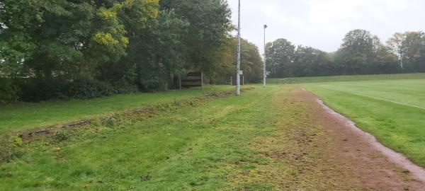 Bezirkssportanlage Kuhhirten Platz 5 - Bremen-Buntentor