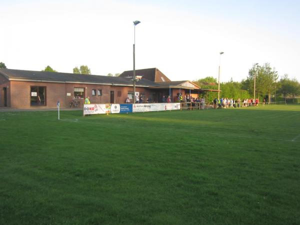Sportanlage Milchstraße - Altenkrempe-Hasselburg
