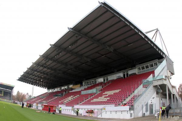 Bruchwegstadion auf dem WOLFGANG FRANK CAMPUS - Mainz