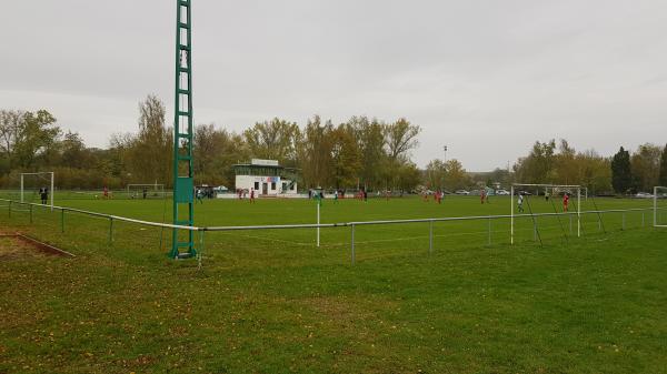 Sportplatz Niedertrebra - Niedertrebra