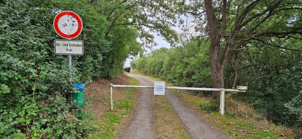 Sportplatz auf dem Strauben - Burgbrohl-Niederoberweiler