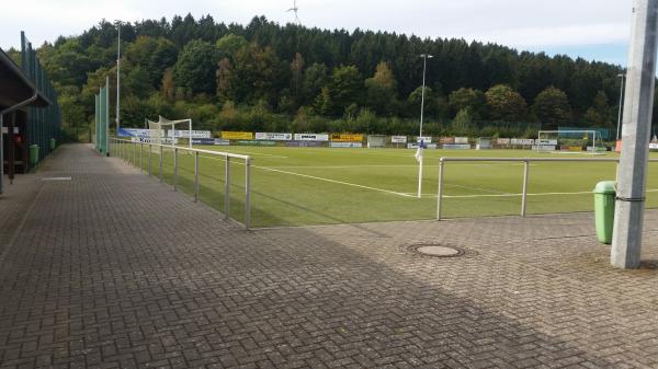 Sportplatz Am Sonderner Kopf - Olpe-Sondern