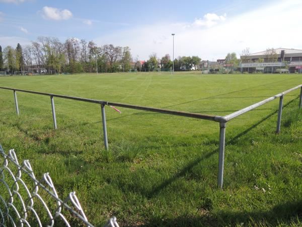 Sportgelände Gräfenhausen Platz 2 - Weiterstadt-Gräfenhausen