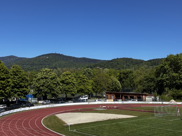 Donau-Wald-Stadion im Berthold-Heckscher-Sportzentrum - Deggendorf