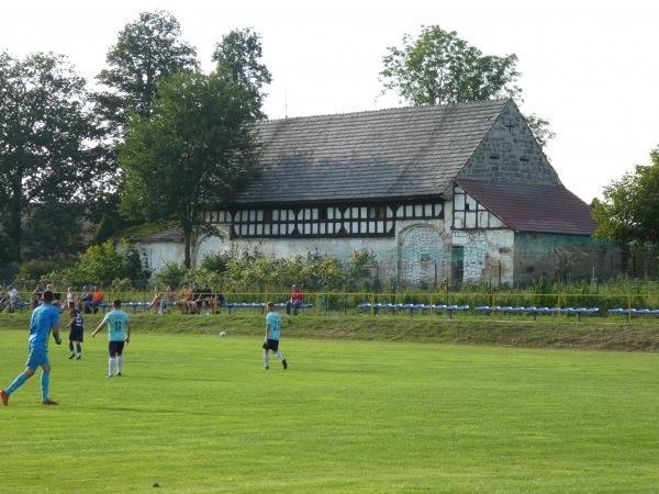 Boisko w Stare Jaroszowicach - Stare Jaroszowice