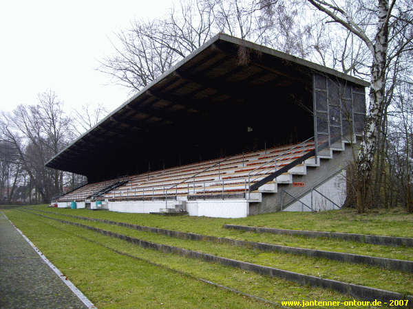 Städtisches Stadion Düsternortstraße - Delmenhorst