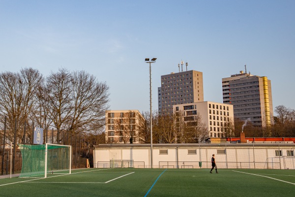 Sportanlage Ginnheimer Landstraße Platz 2 - Frankfurt/Main-Bockenheim