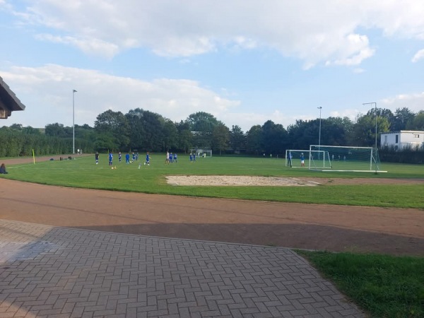 Sportanlage Am Salzwingert Platz 2 - Groß-Umstadt-Klein-Umstadt