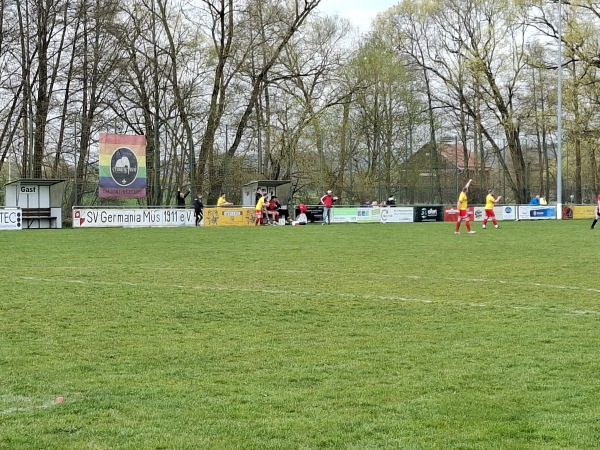 Sportplatz Am Bachgarten - Schwalmtal/Hessen-Brauerschwend