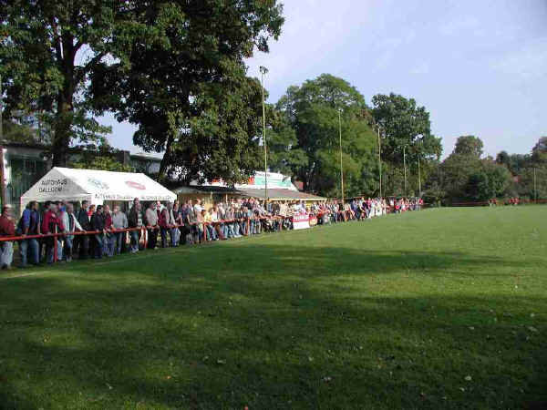 Sportplatz Leistikowstraße - Falkensee-Finkenkrug