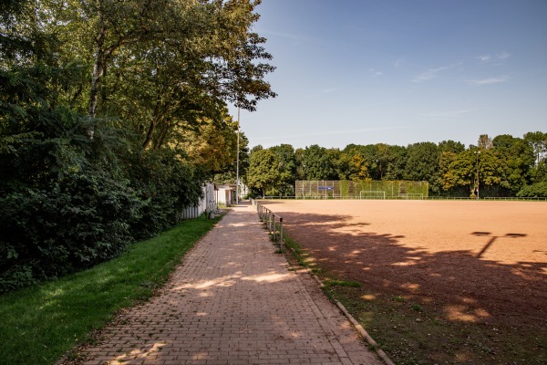 Bezirkssportanlage Oststraße Platz 2 - Gelsenkirchen-Erle