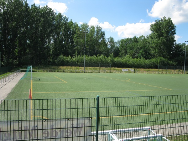 Waldstadion Nebenplatz - Limbach-Oberfrohna