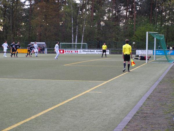 Sportplatz Höher Heide - Solingen-Aufderhöhe