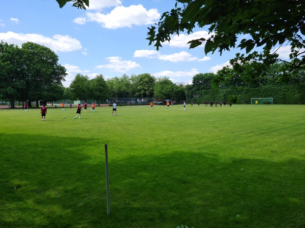 Sportanlage an der Hartmannstraße Platz 2 - Erlangen