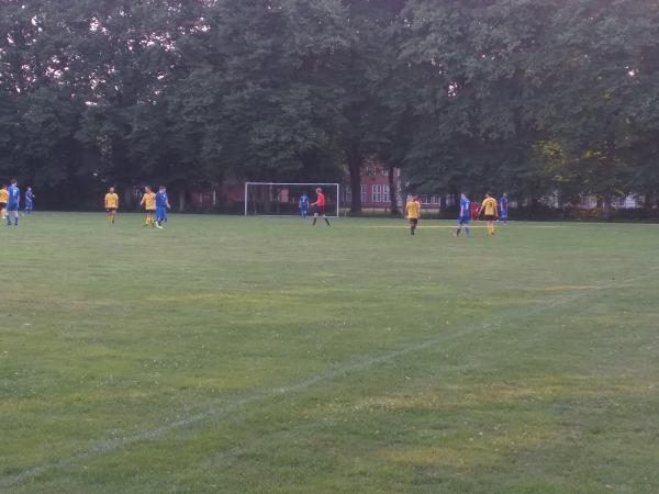 Sportplatz am Oberjörn - Neumünster-Tungendorf