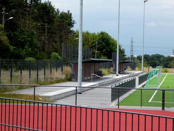 Sportplatz Kreuz-Knippchen - Wesseling-Urfeld