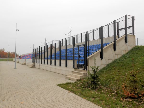 Stadion im. Włodzimierza Smolarka - Aleksandrów Łódzki